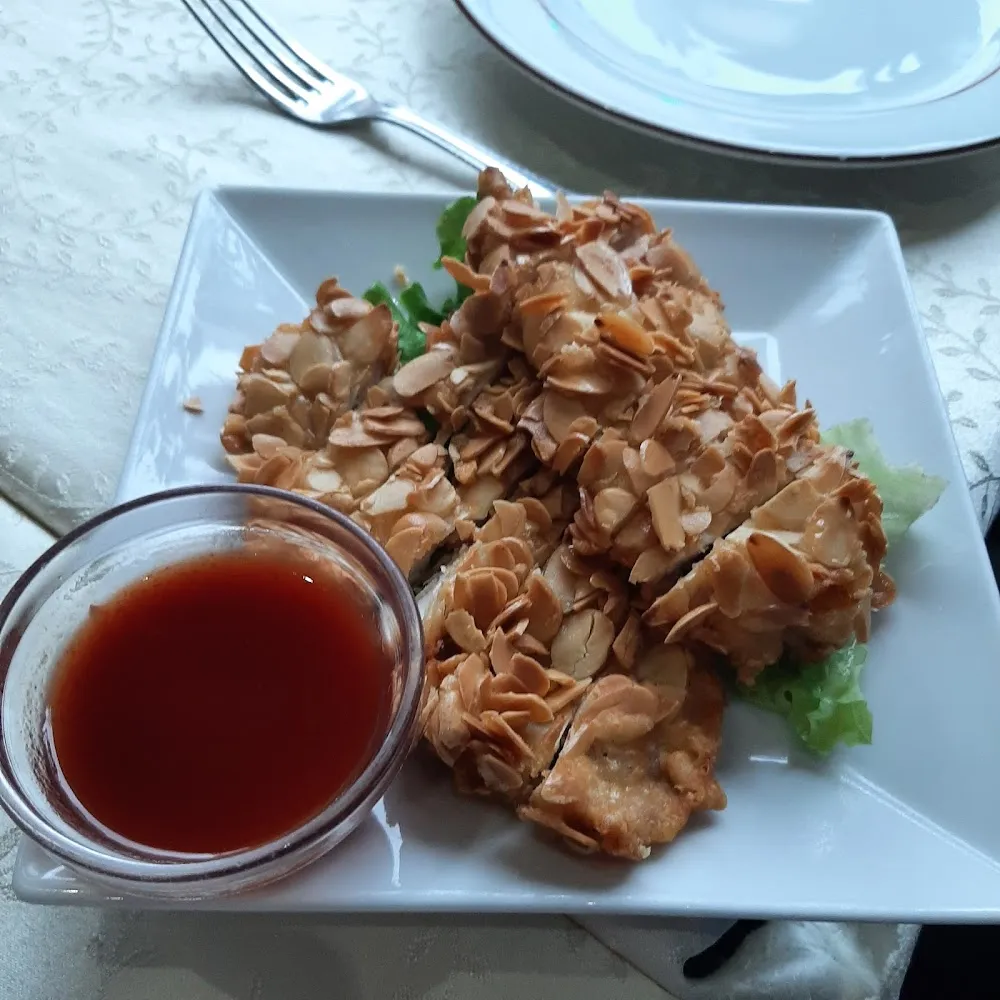 Poulet Frit Aux Amandes